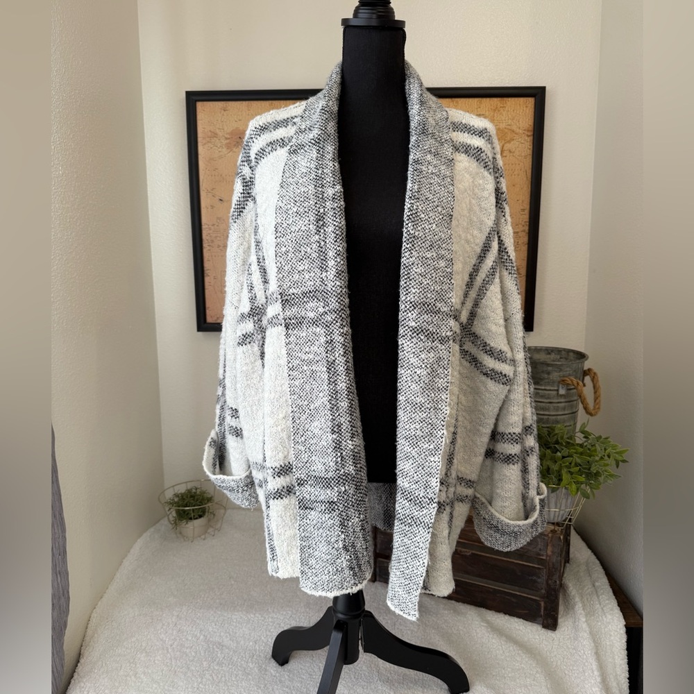 Free People Windowpane Plaid Wool Blend oversized Cardigan Jacket XS/S